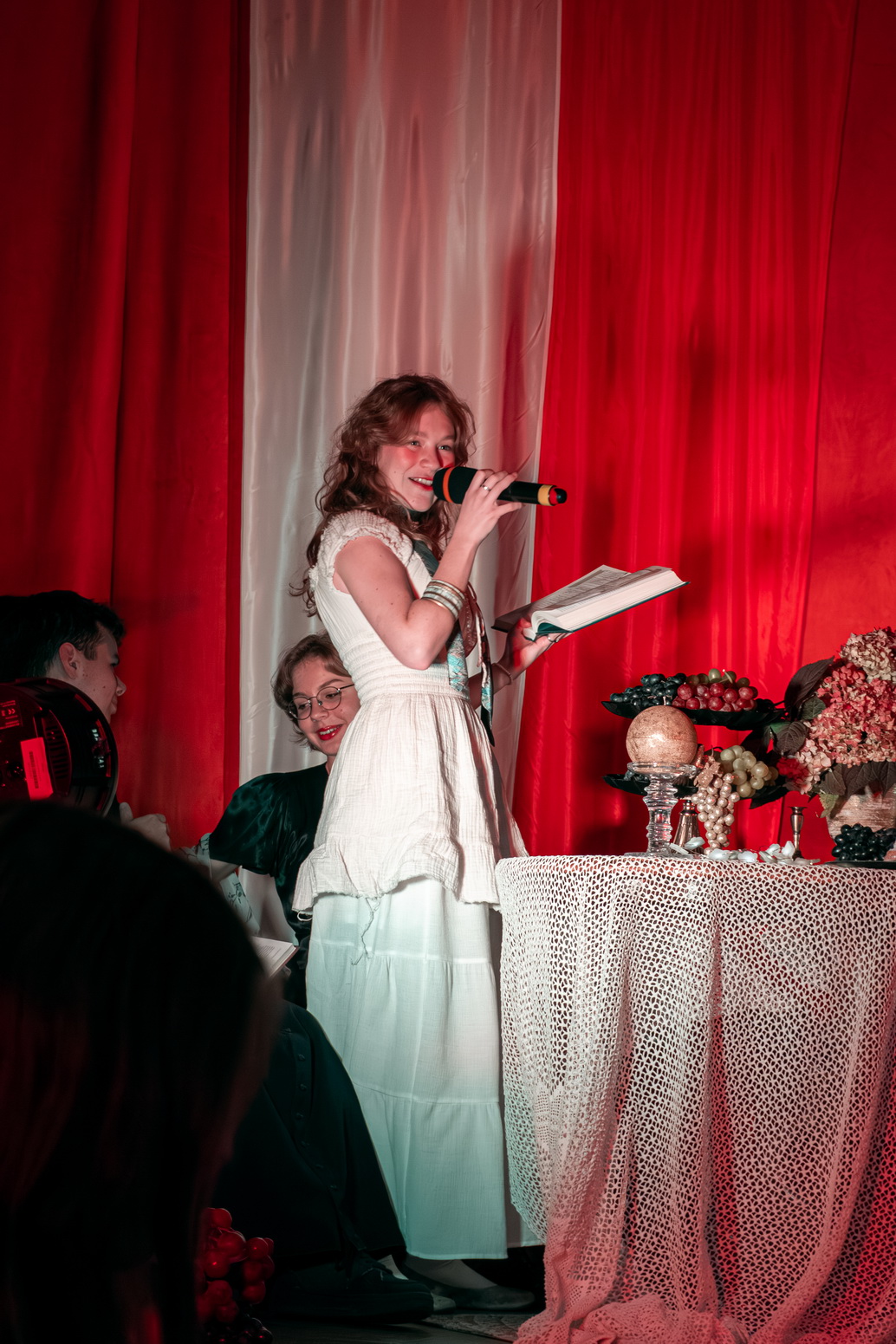 Zdjęcie 06.11.2025 Czytanie Narodowe-648d61f3c-9322-4bf7-8ddc-d0ed4c0a919d.jpg w galerii Narodowe Czytanie poezji Jana Kochanowskiego A. D. 2025